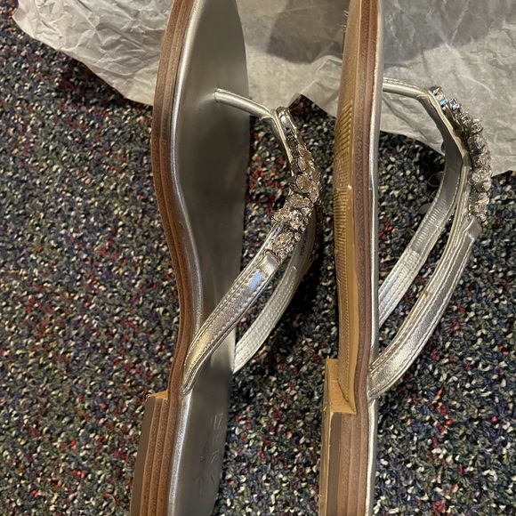 SOLD NOT FOR SALE Naturalizer Fallyn silver strap & clear rhinestone - Picture 7 of 11